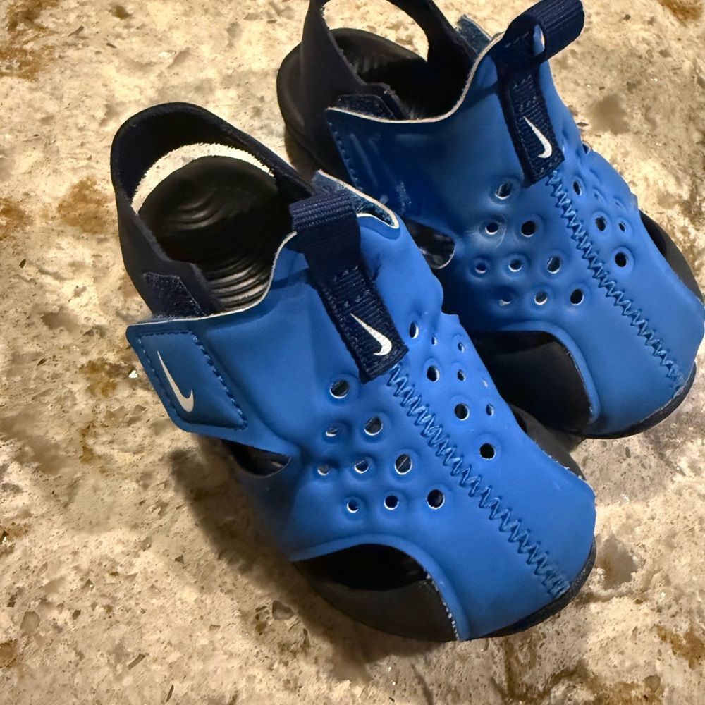 Nike Royal Blue and Black Kids' Sandals